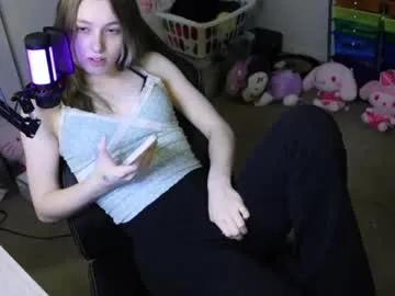roxiethefox on Chaturbate