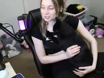 roxiethefox on Chaturbate