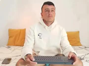 ryamcoast from Chaturbate