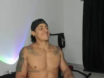 ryanwhite3 on Chaturbate