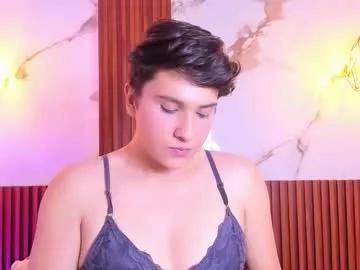 samlopez1 on Chaturbate