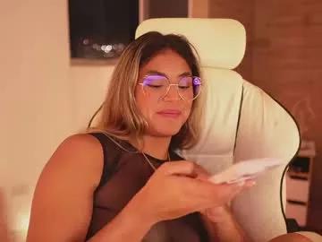 saraparisi_ on Chaturbate