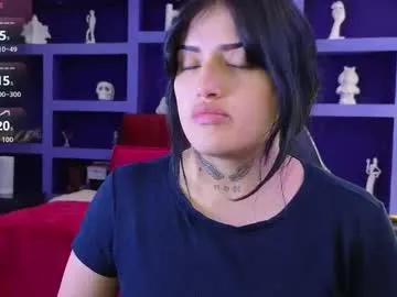 sari_belle on Chaturbate