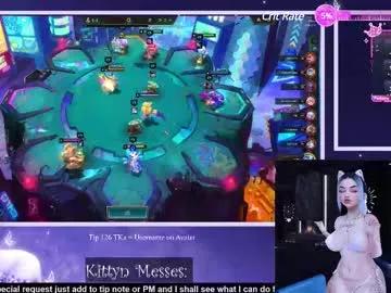 sassykittyn on Chaturbate 