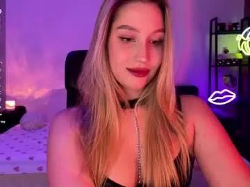 shy_bee on Chaturbate