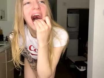 skyiswoke on Chaturbate