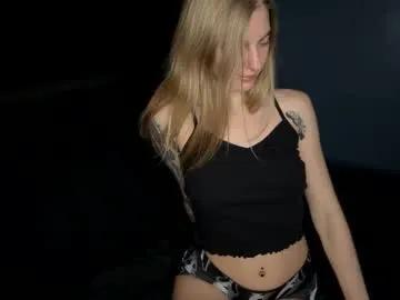 skyiswoke on Chaturbate