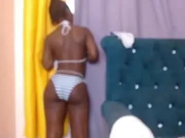 slutty_charmz from Chaturbate