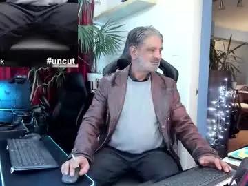 topalphaboss from Chaturbate