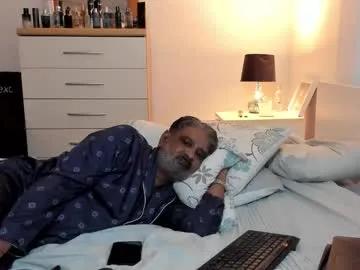 topalphaboss on Chaturbate