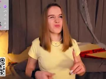 trinahillier on Chaturbate