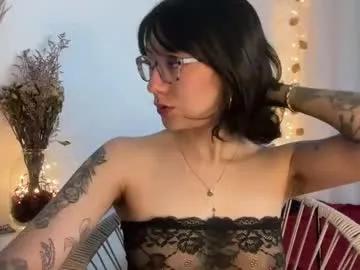 trinitysecrets from Chaturbate