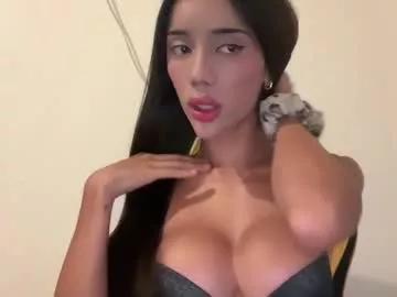 trixieemerald on Chaturbate 