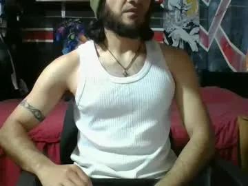 trizquelmen on Chaturbate
