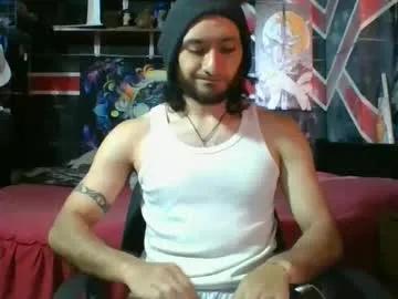 trizquelmen on Chaturbate