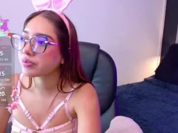 valery_jjones — GOAL: Rub my pussy close up [165 tokens remaining] Sexy and sweet girl wants endless fun  #18 #young #slut #latina #bigass