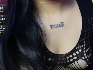 valkyria12 on Chaturbate