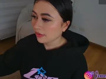 venus_leroy on Chaturbate