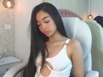 viiolet_whitee on Chaturbate