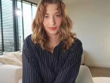 villanelle_l on Chaturbate 