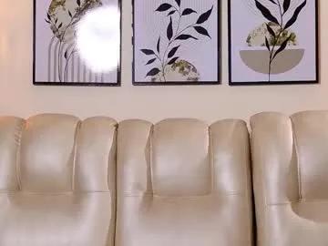 violeta_foxz on Chaturbate