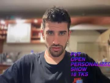 wat___sapbody on Chaturbate