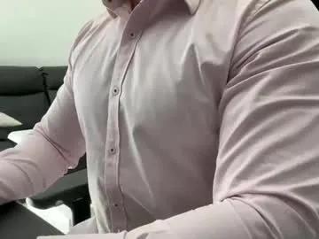 weaponx1 on Chaturbate