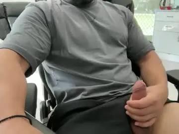 weaponx1 from Chaturbate