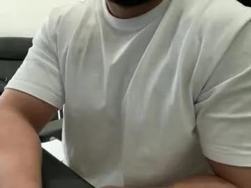 weaponx1 on Chaturbate