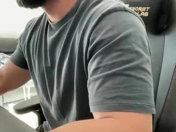 weaponx1 on Chaturbate