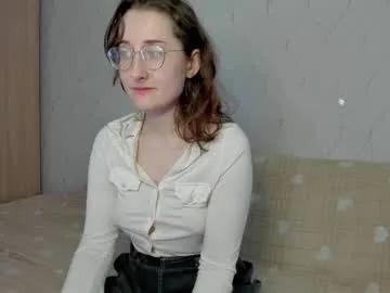 x_purr_agatha_x on Chaturbate