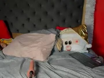 yayahilton on Chaturbate 