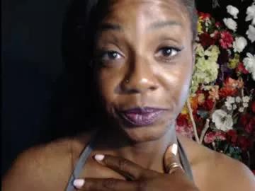 yhlemina on Chaturbate