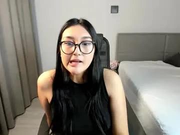 yunamini on Chaturbate