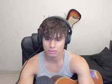 zenhzu on Chaturbate