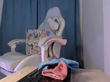 zoe_37 on Chaturbate