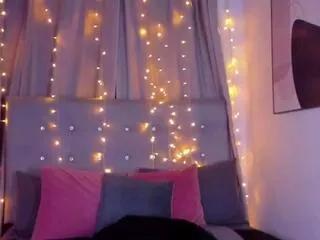 ana_roussew on Flirt4Free 