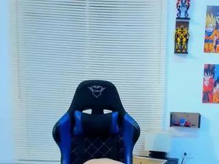 andrew_price on Flirt4Free 