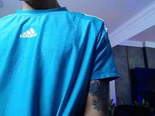aron_muller on Flirt4Free 