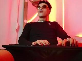 axcel_smith on Flirt4Free 