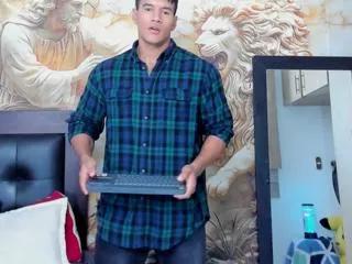 cris_cruz on Flirt4Free 