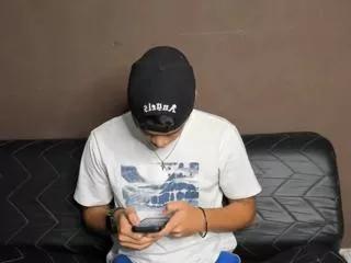damiano_lucaferri on Flirt4Free 