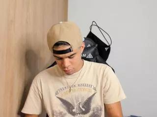 damiano_lucaferri on Flirt4Free 