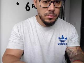 derryl on Flirt4Free 
