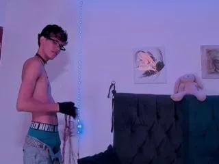 desmond_connor on Flirt4Free 