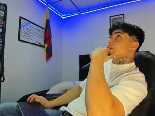 drake_thomsoon on Flirt4Free 