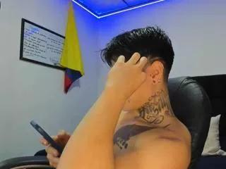 drake_thomsoon on Flirt4Free 