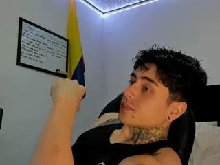 drake_thomsoon on Flirt4Free 