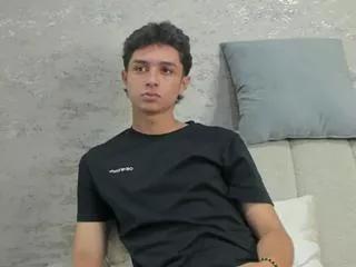 ethan_lowell on Flirt4Free 
