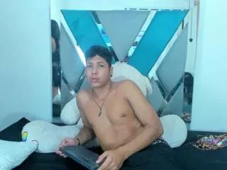 fabiana_rizzi_fabian_west on Flirt4Free 